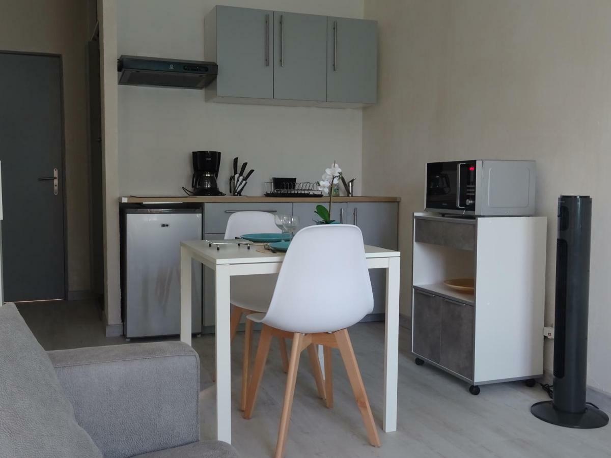 Appartement Studio Bord De Plage à Balaruc-les-Bains Extérieur photo